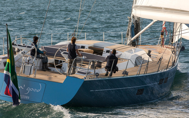 Southern Wind SW82 Raised Saloon