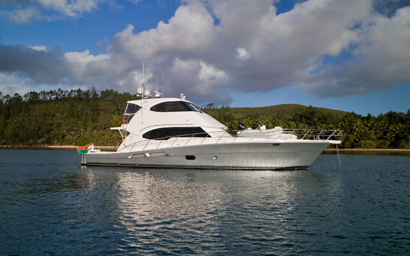 Riviera 70 Enclosed