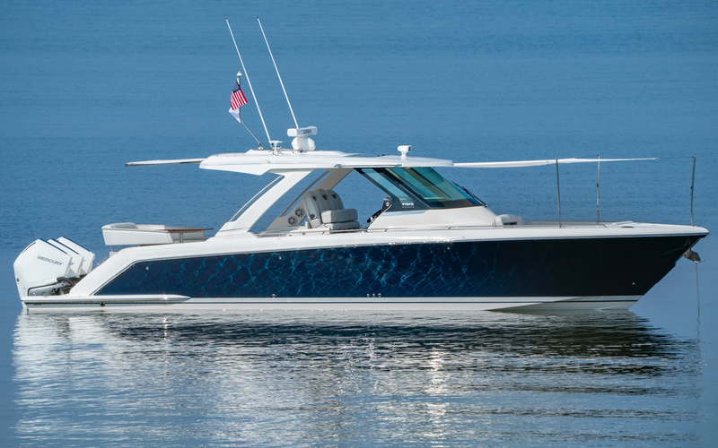 Tiara 38 LS