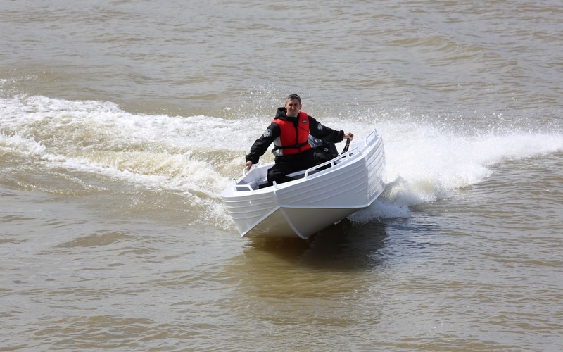 Trident 450