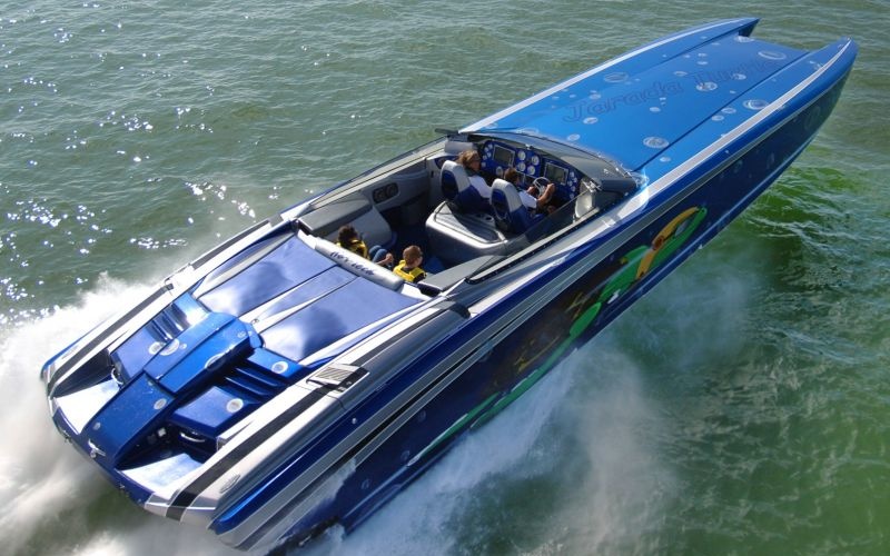 Nor-tech 5200 Roadster