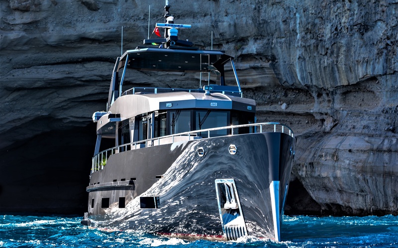 Bering 70
