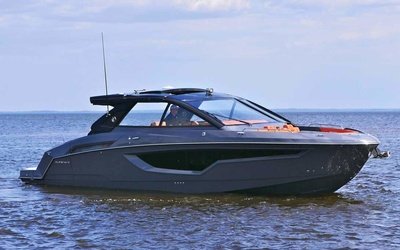 Cruisers Yachts 42 GLS I/O