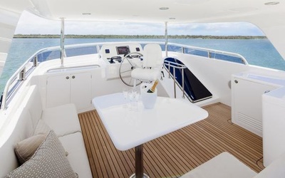 Outer Reef 630 MY