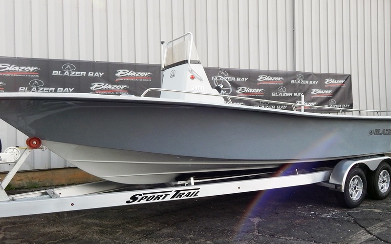 Blazer 2400 Open Bay Striper