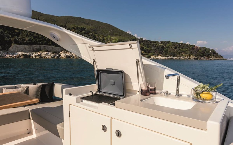 Absolute Navetta 48