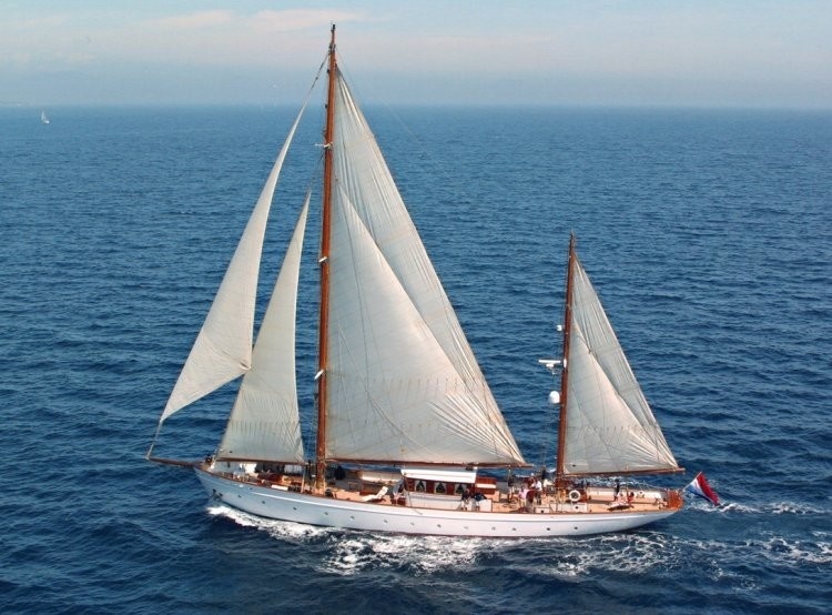 Feadship Iduna
