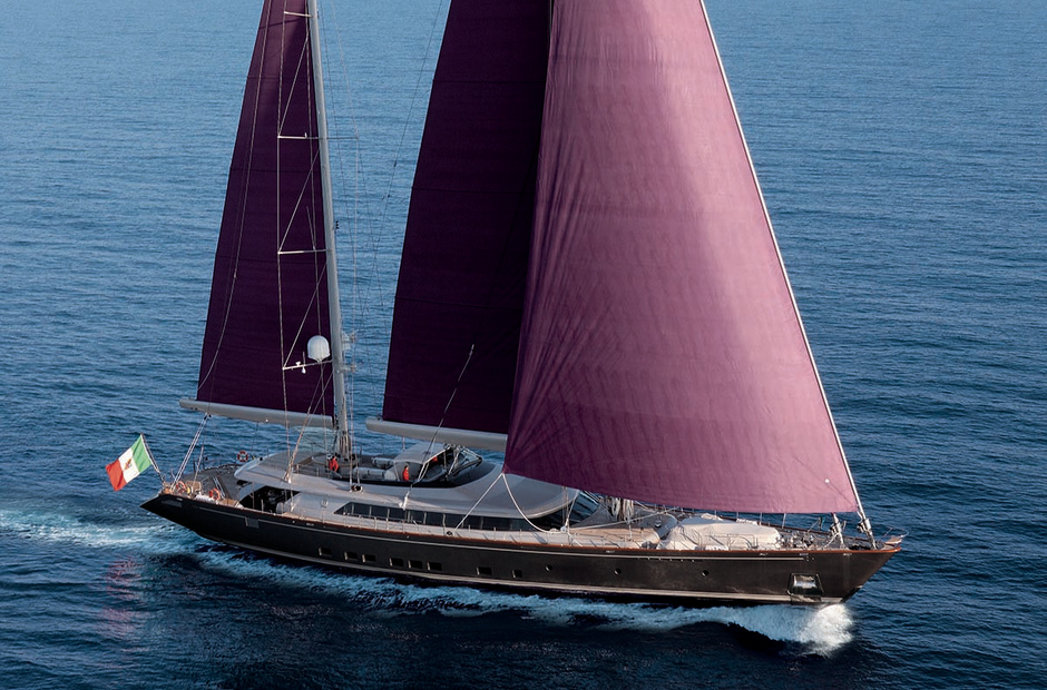 Perini Navi Baracuda Valletta