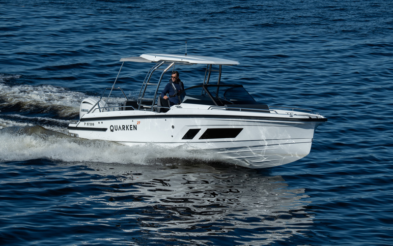 Quarken 27 T-Top
