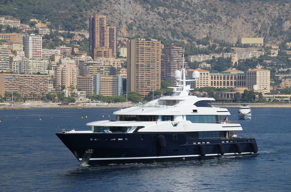 CMN Yacht Division Ice Angel