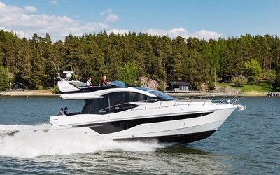 Galeon 470 Skydeck