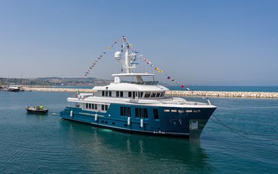 Cantiere delle Marche Darwin 115