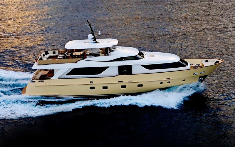Sanlorenzo SD92