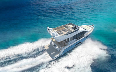 Sealine F430
