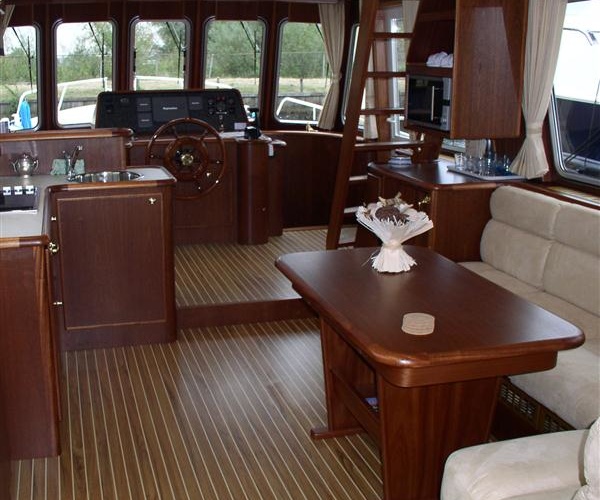 De Alm  Almtrawler 1200 AD