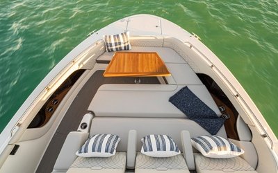 Sea Ray Sundancer 370