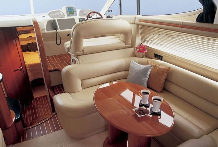Sealine F37