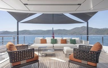 Mengi-Yay Yachts Reverie