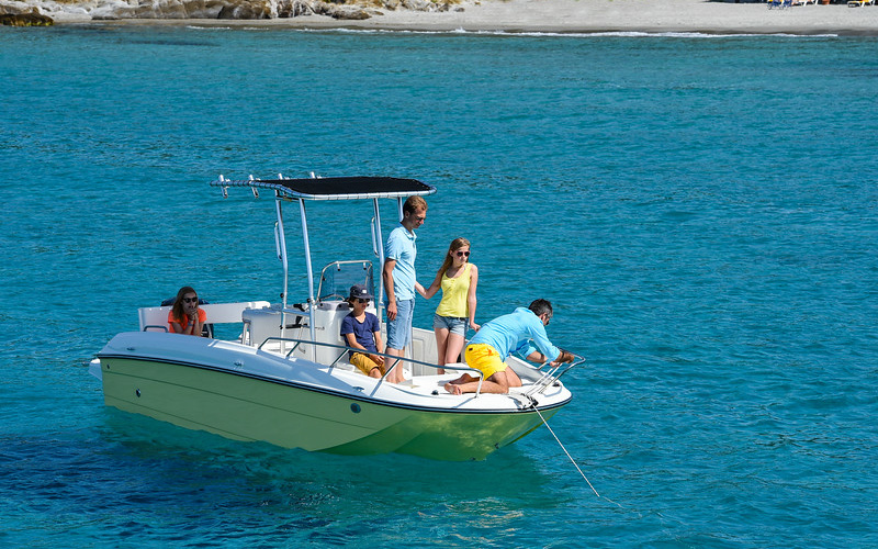 Bayliner Element CC7