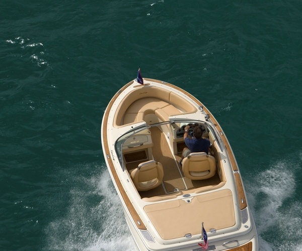 Chris-Craft Launch 20