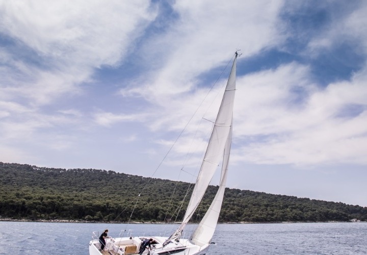 Salona S380