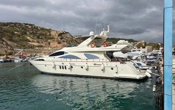 Azimut 80 (2006)