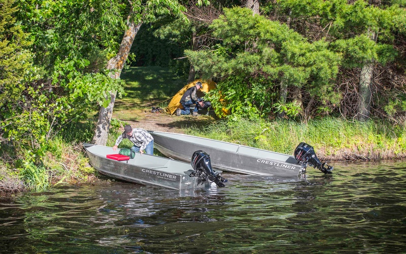 Crestliner 1468 Outreach WT