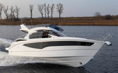 Galeon 360 FLY