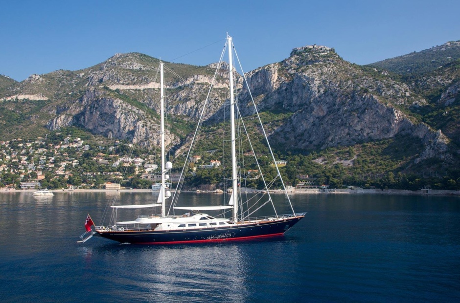Perini Navi Antara