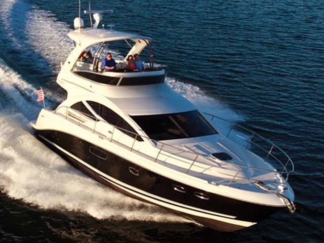 Sea Ray 450 Sedan Bridge