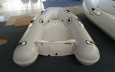 Apex A-8 RIB
