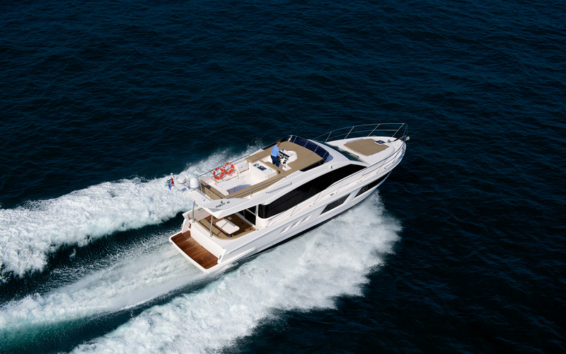 Majesty 48