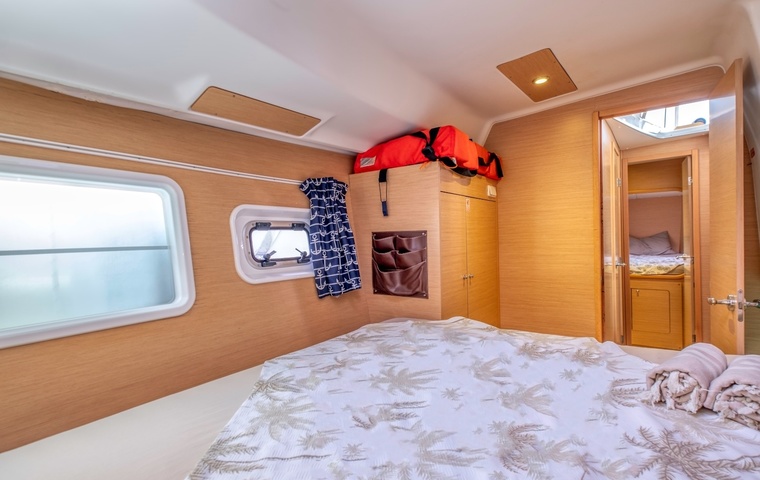 Lagoon 380 (2013)