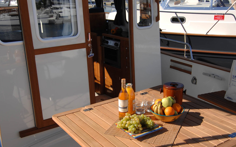 Rhea 850 Timonier