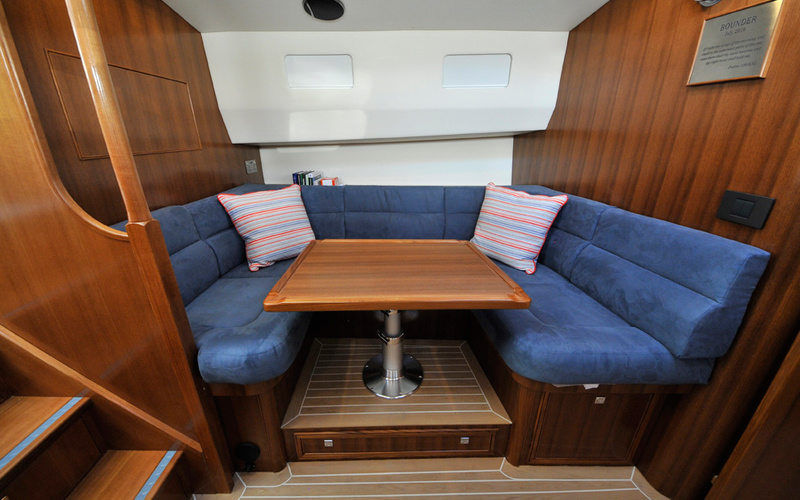 Seaward 42 Motor Yachts