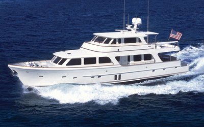 Offshore Yachts 80’ Voyager Grand Salon