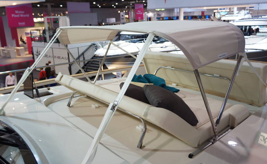 The beds on the bow are transformed into benches.