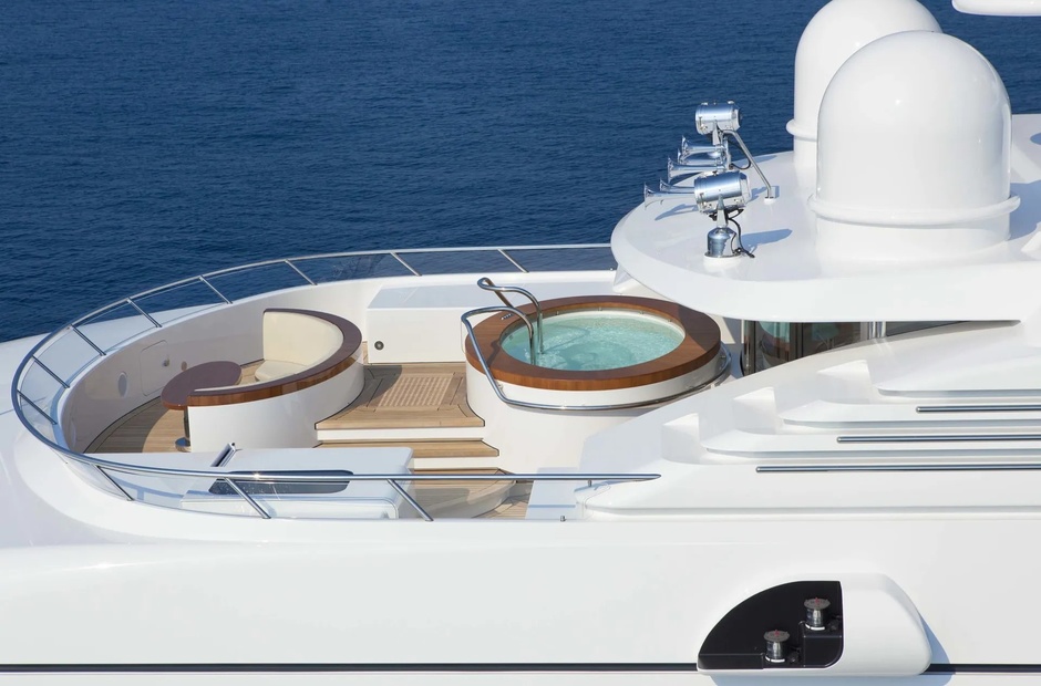 Feadship Kahalani
