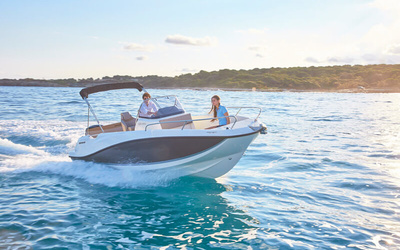 Quicksilver Activ 605 Open