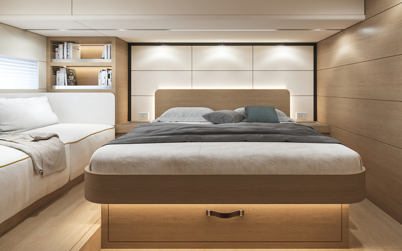 Solaris Power 52 Coupe