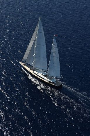 Perini Navi Asahi