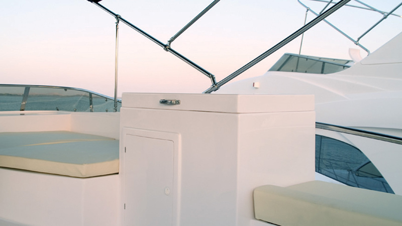 Majesty 44