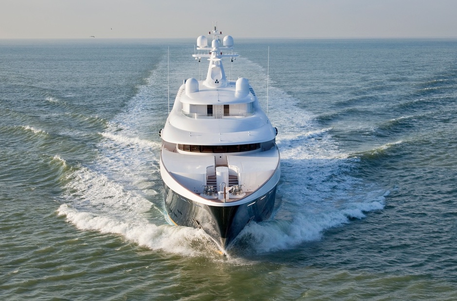 Feadship Pestifer