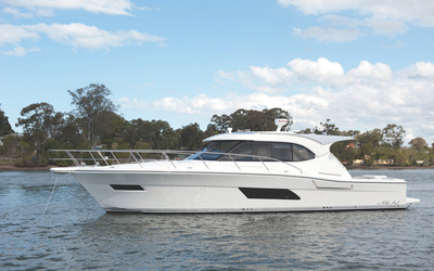 Riviera 445 SUV