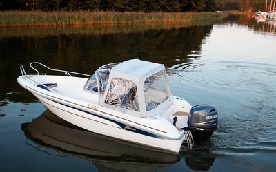 Yamarin 56 Side Console