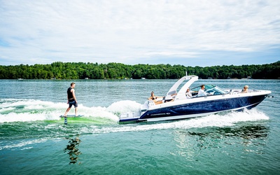 Chaparral 30 Surf