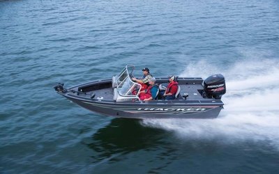 Tracker Targa V-19 WT 40th Anniv