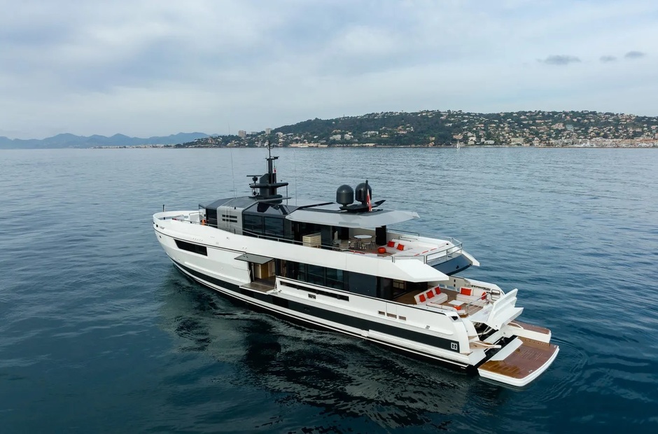 Arcadia Angel III