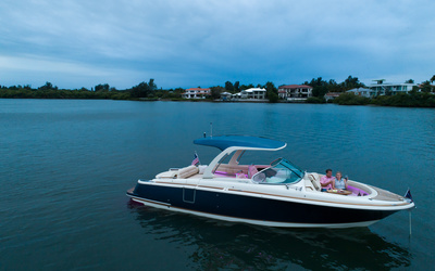 Chris-Craft Launch 31 GT