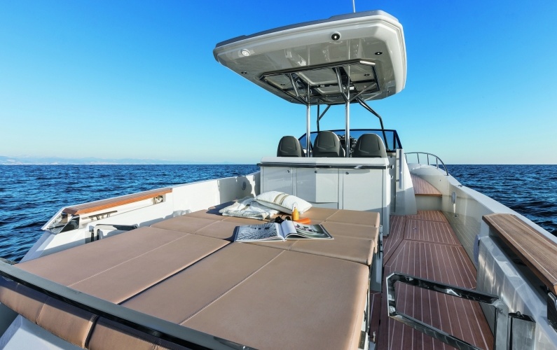 Azimut Atlantis Verve Outboard